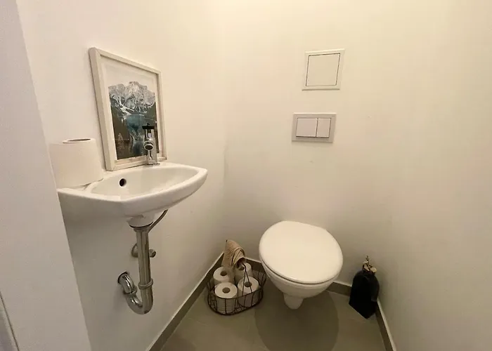 Apartment Altbau Mit Stil Im Dritten *
